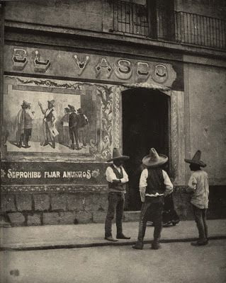 "El Vaseo" ubicada en el centro histórico de la Ciudad de México. Foto de finales del siglo XIX en los años del porfiriato.